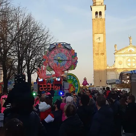 شقة Monolocale Spese Incluse In Piazza موليانو فينيتو